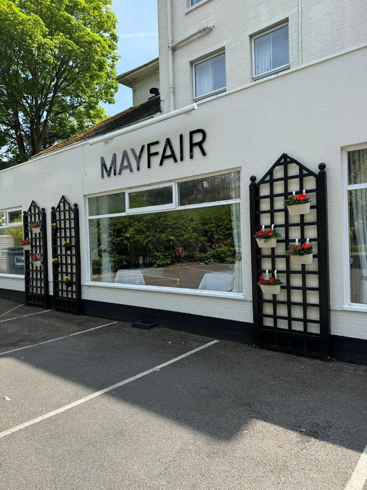 The Mayfair Otel 3*